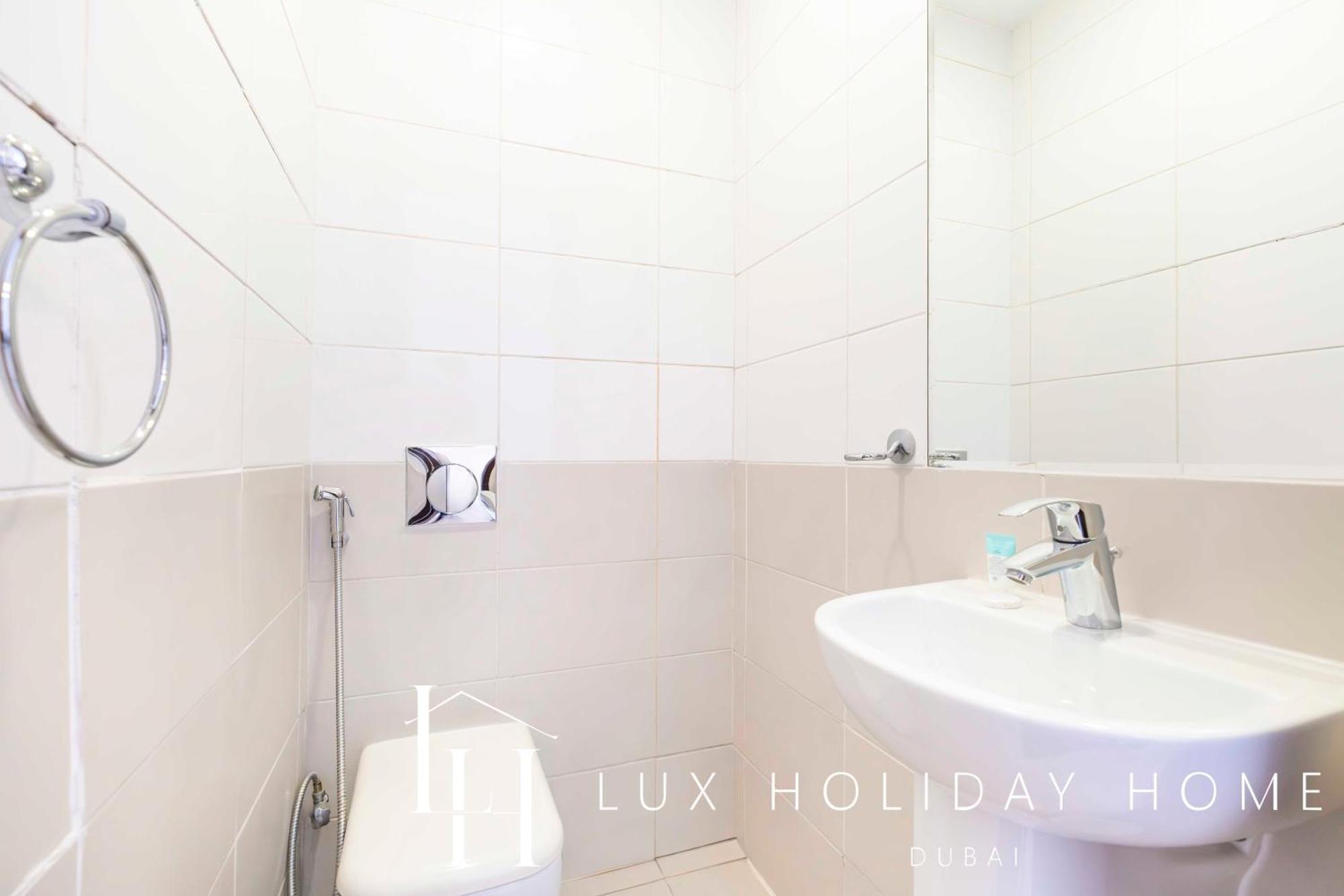 LUX - Opulent Island Suite 3 Dubai Exterior foto